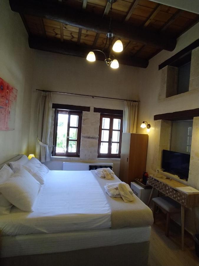 Wild Violet Villa: An Old Vision Of Luxury Melidhónion Esterno foto
