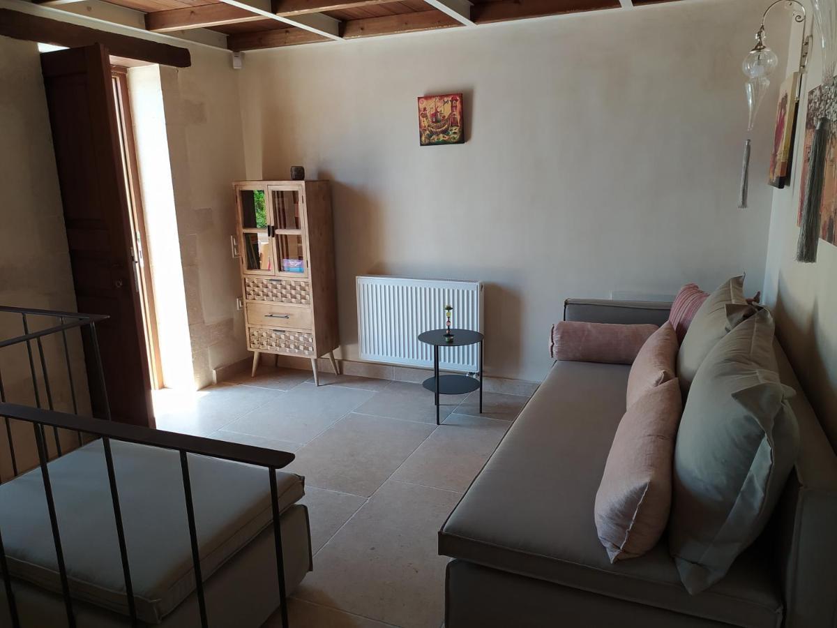 Wild Violet Villa: An Old Vision Of Luxury Melidhónion Esterno foto